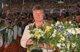 LAIKI RAKSTA DEJAS RAKSTĀ