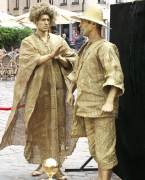 Rīgas Svētki 2014 Vecrīgas tirgus Doma laukumā TILTS CAURI LAIKIEM — NO DUKĀTA LĪDZ EIRO